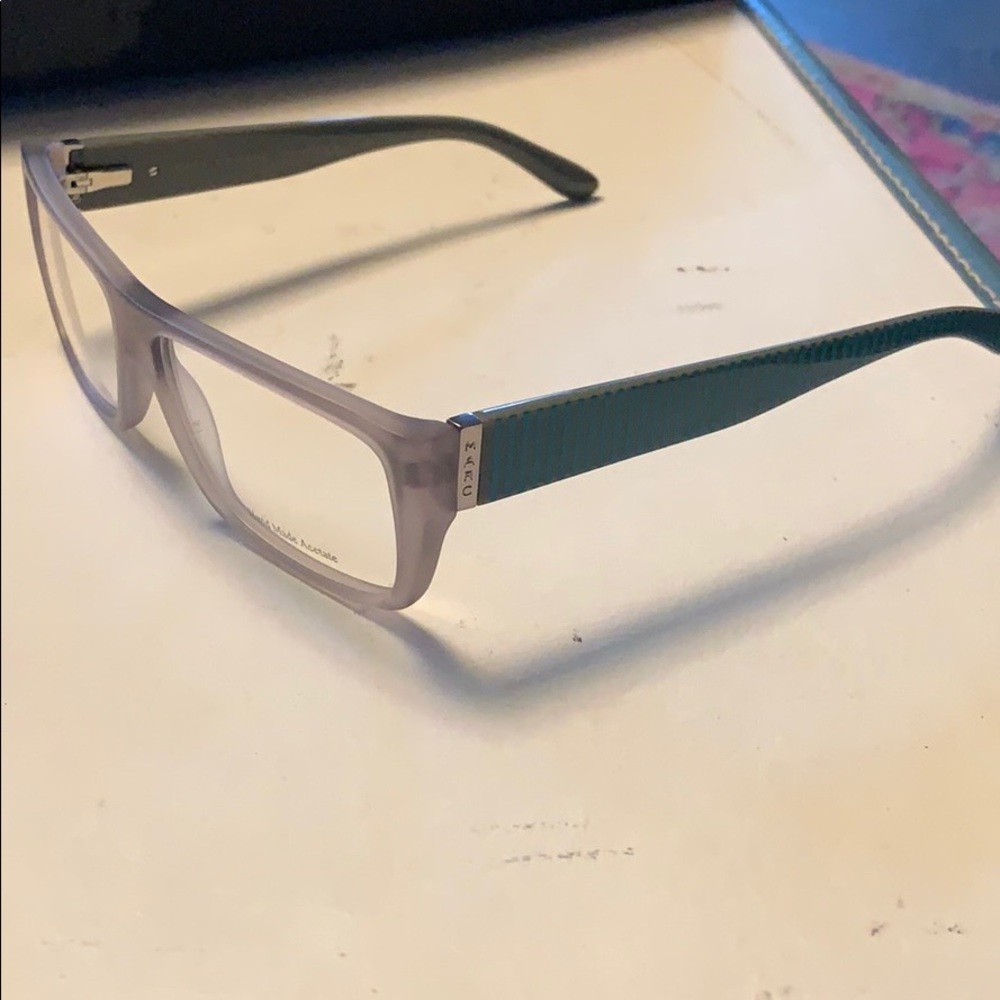 MMJ 519 - Picture 2 of 3